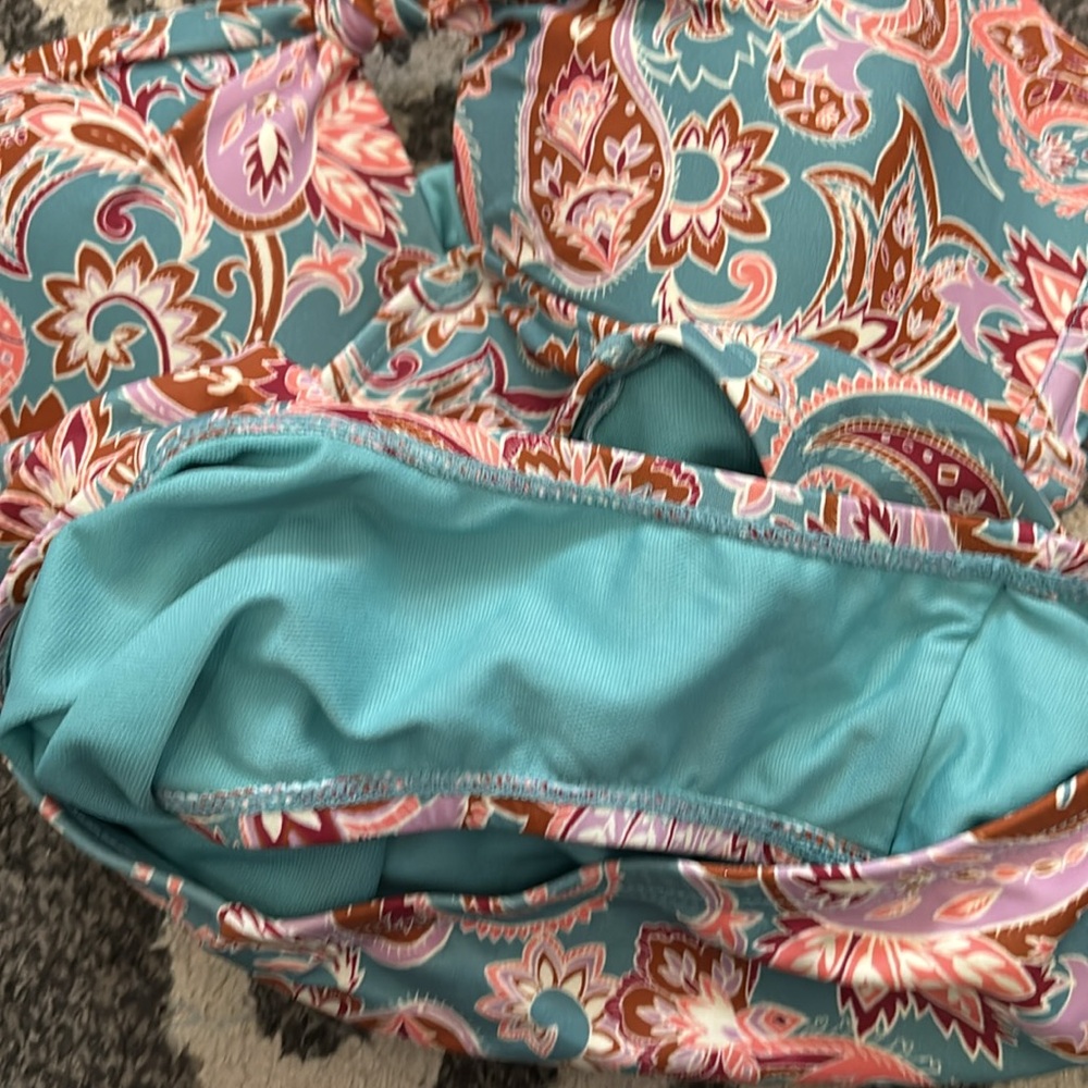 🎀DONATED🎀 Paisley One Piece - Picture 4 of 5